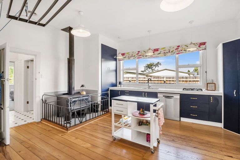 Photo of property in 15 Bay Road, Oxford, 7430