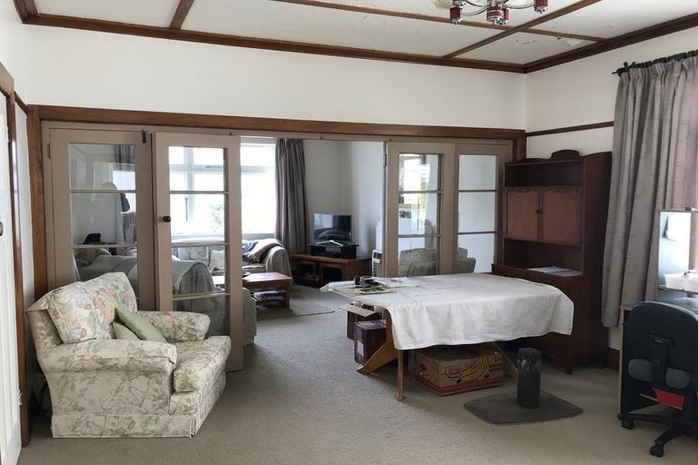 Photo of property in 76 Mitchell Street, Brooklyn, Wellington, 6021