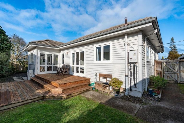 Photo of property in 45 Alfred Street, Fairfield, Hamilton, 3214