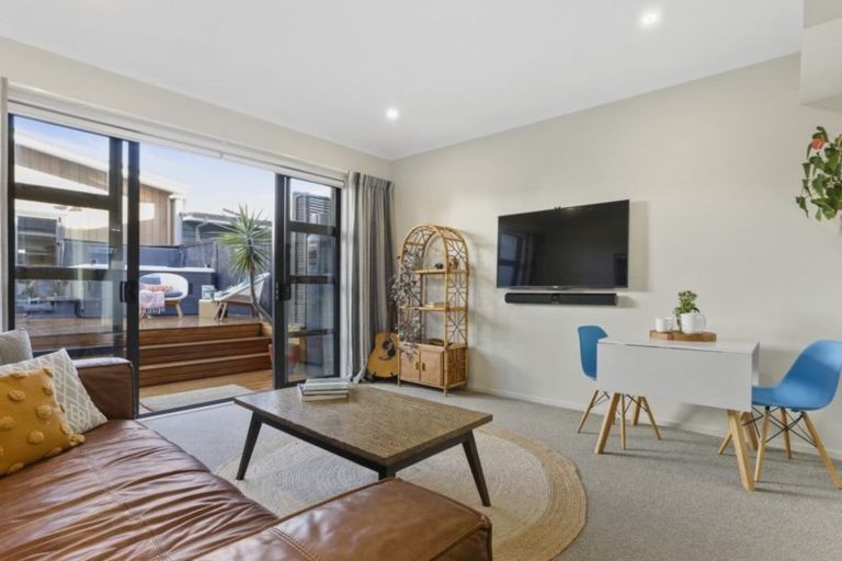 Photo of property in 126 Hobsonville Point Road, Hobsonville, Auckland, 0616