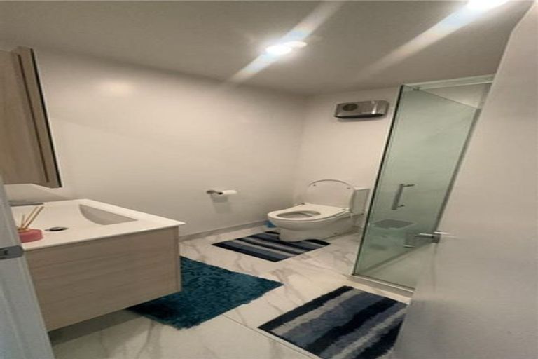 Photo of property in 4/61 Matipo Road, Te Atatu Peninsula, Auckland, 0610