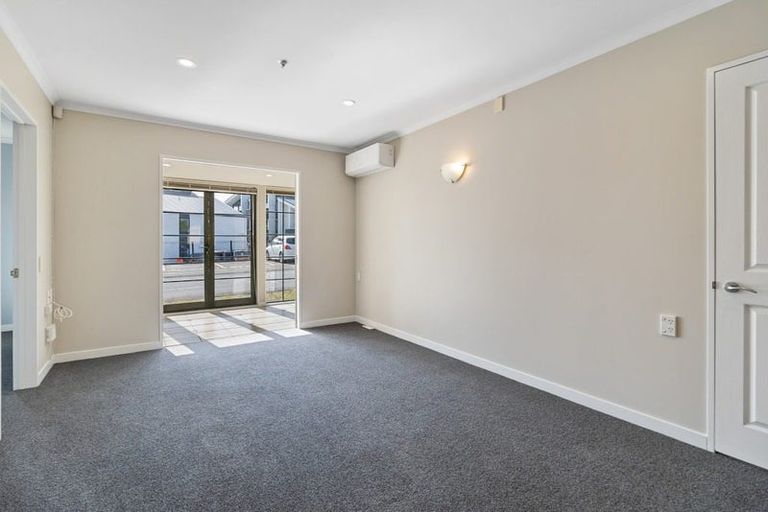 Photo of property in St Claire Village, 160/172 Mcleod Road, Te Atatu South, Auckland, 0610