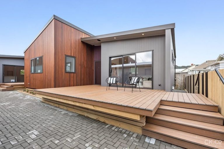 Photo of property in 62a Bell Road, Waiwhetu, Lower Hutt, 5010