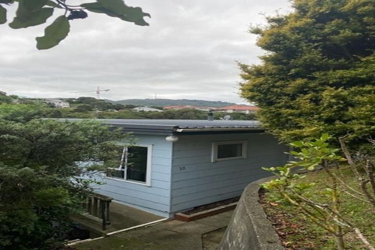 Photo of property in 18 Blackbridge Road, Wadestown, Wellington, 6012