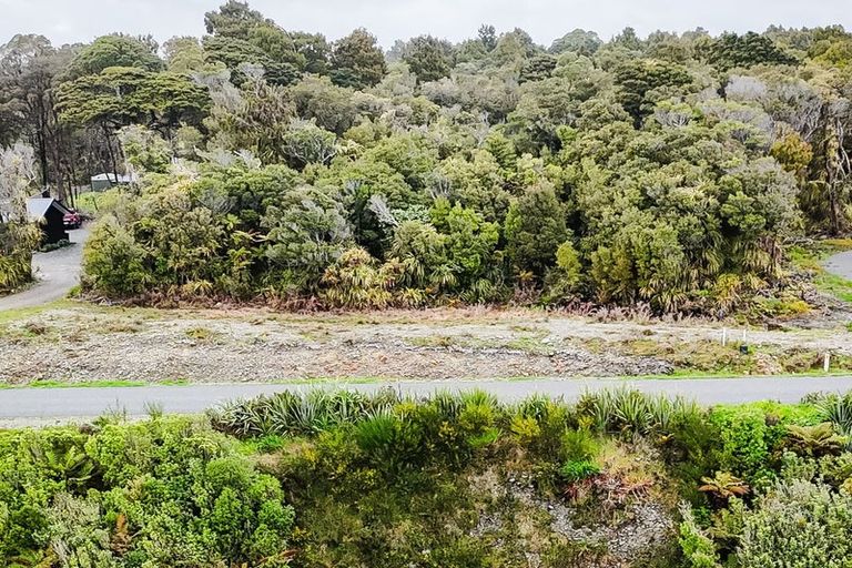 Photo of property in 37 Takutai Terrace, Ruatapu, 7883