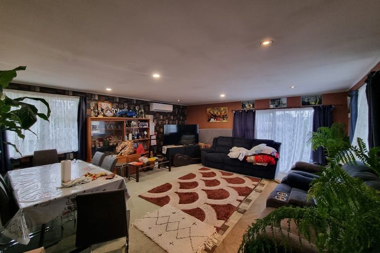 Photo of property in 6 Daphne Road, Papatoetoe, Auckland, 2025