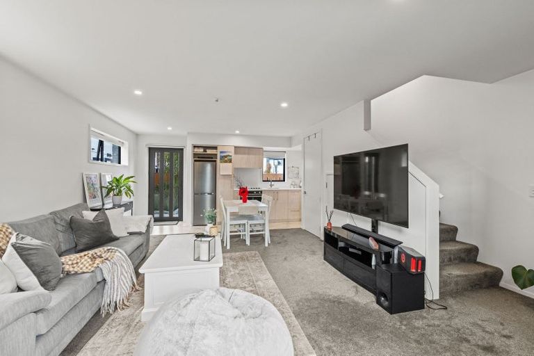 Photo of property in 4/70 Brockworth Place, Riccarton, Christchurch, 8011