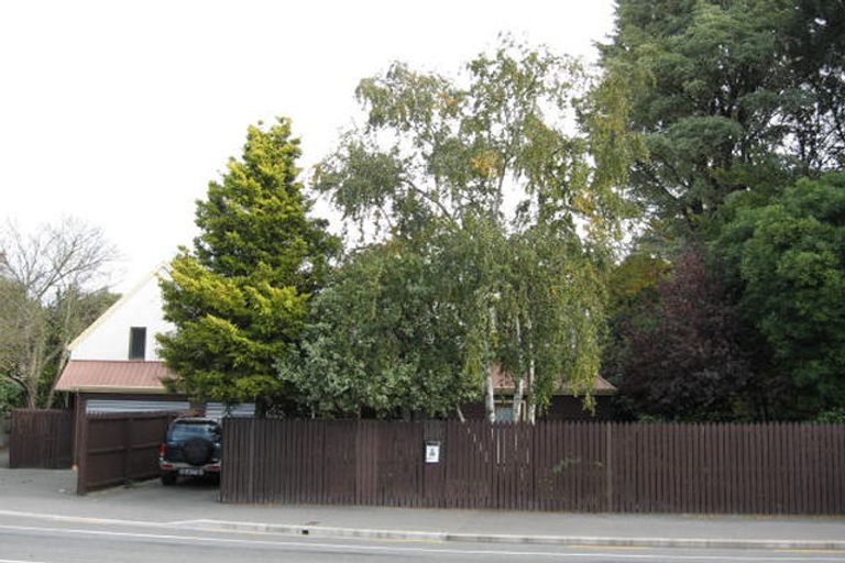 Photo of property in 1/29 Clyde Road, Ilam, Christchurch, 8041