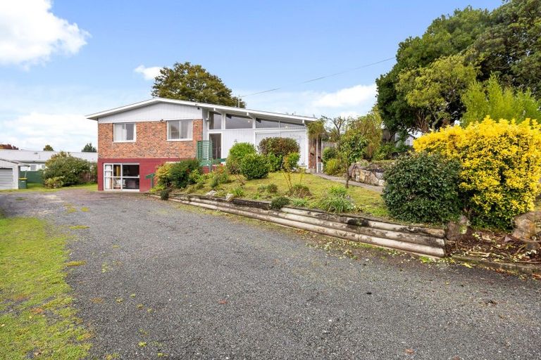 Photo of property in 300 Malfroy Road, Pomare, Rotorua, 3015