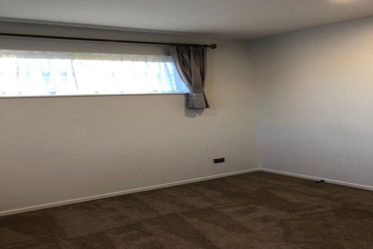 Photo of property in 24 Pikao Place, East Tamaki, Auckland, 2016