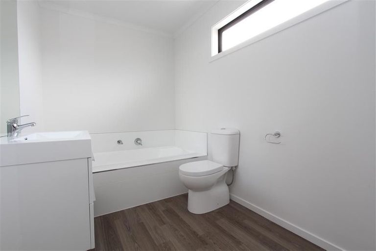 Photo of property in 9/3 Korimako Street, Frankton, Hamilton, 3204