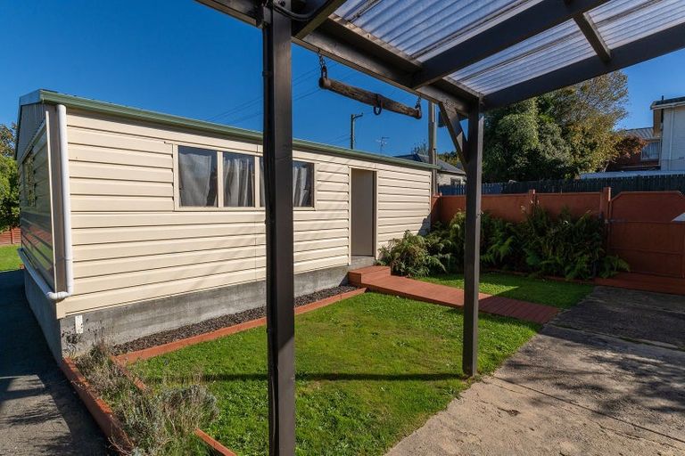 Photo of property in 8 Exeter Street, Abbotsford, Dunedin, 9018