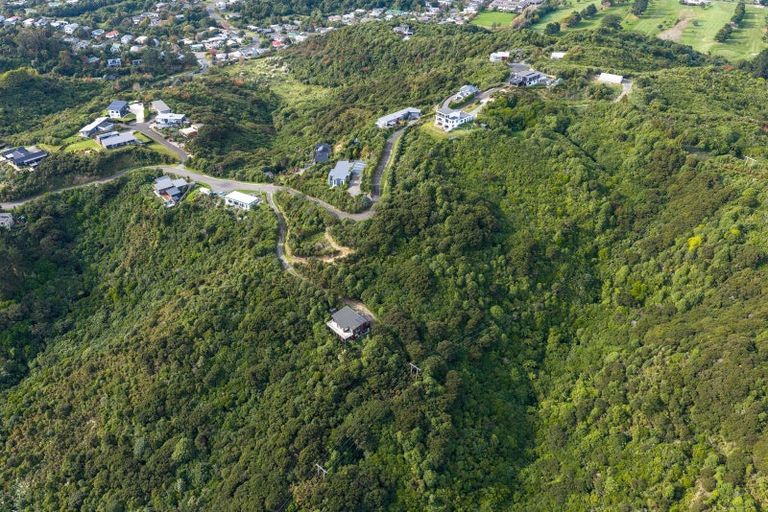 Photo of property in 3 Ridgeview Lane, Paraparaumu, 5032