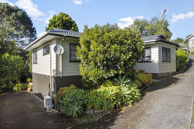 Photo of property in 41 Holmes Drive South, Massey, Auckland, 0614