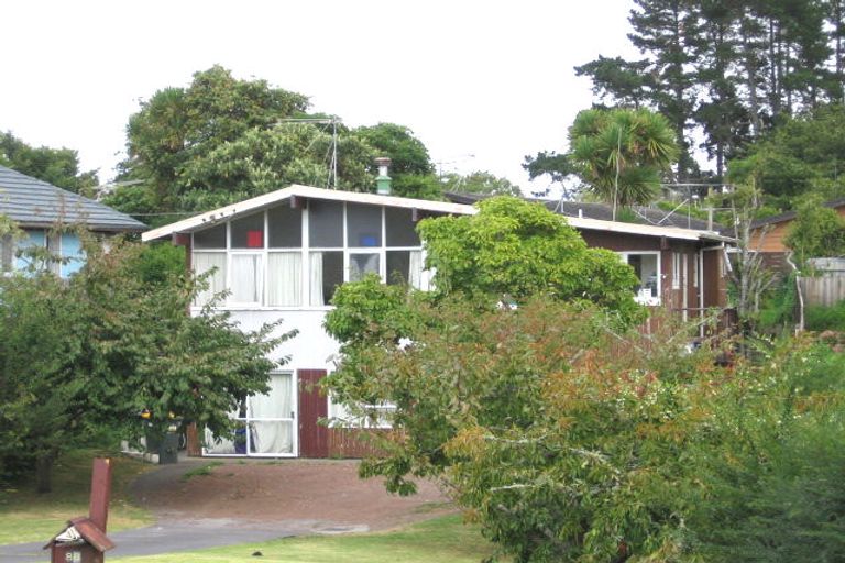 Photo of property in 86 Lancaster Road, Beach Haven, Auckland, 0626