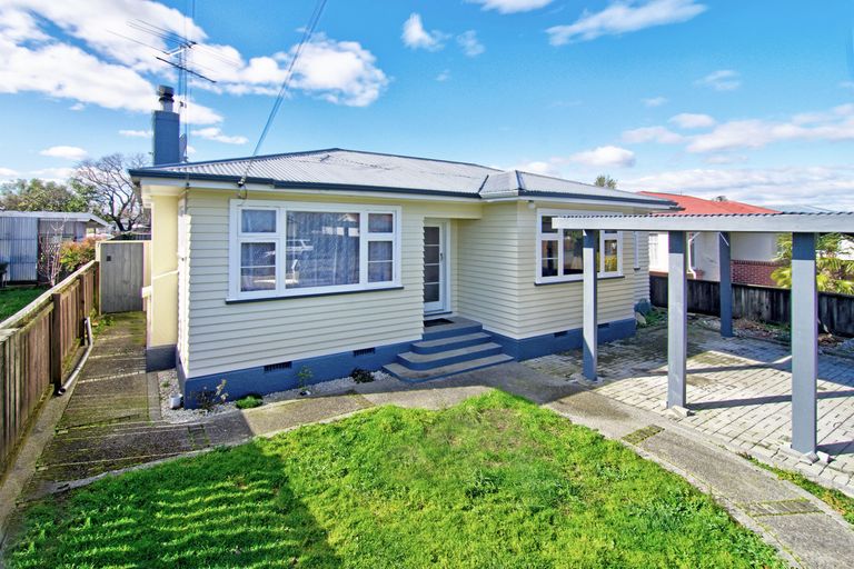 Photo of property in 91 Herbert Street, Masterton, 5810