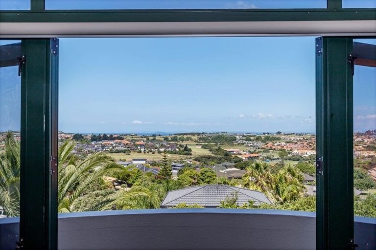 Photo of property in 1199 Whangaparaoa Road, Gulf Harbour, Whangaparaoa, 0930