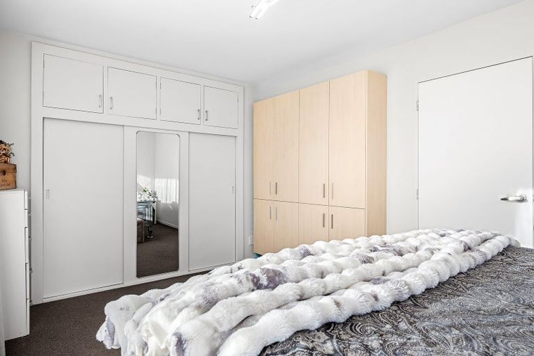Photo of property in 1/28 Nortons Road, Avonhead, Christchurch, 8042