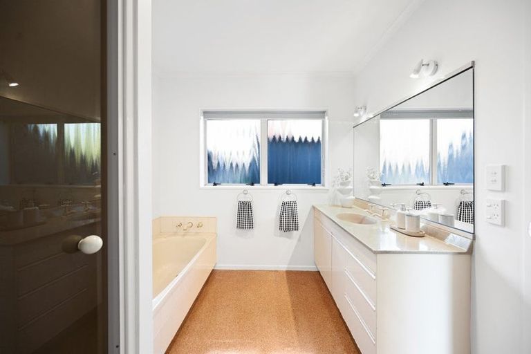 Photo of property in 14 Perindale Drive, Chartwell, Hamilton, 3210