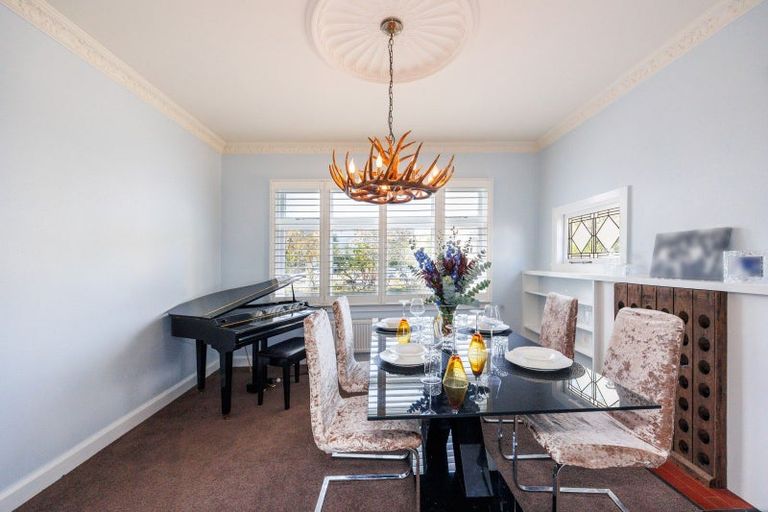 Photo of property in 70 Heretaunga Street, Palmerston North, 4414