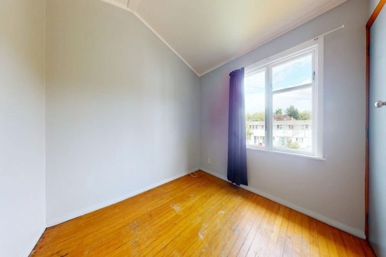 Photo of property in 1 Kotare Street, Aramoho, Whanganui, 4500