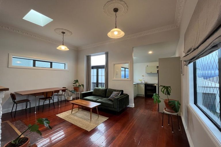 Photo of property in 33a Mitchell Street, Brooklyn, Wellington, 6021