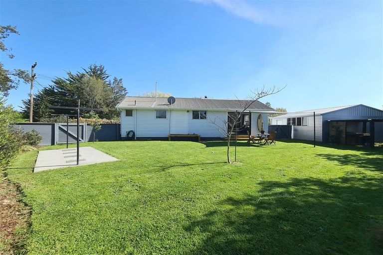 Photo of property in 37 Rochfort Street, Otane, 4202