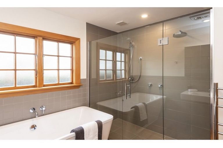 Photo of property in 157 Innes Road, St Albans, Christchurch, 8052