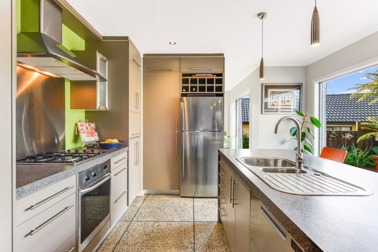 Photo of property in 7 Greenfield Drive, Western Heights, Hamilton, 3200