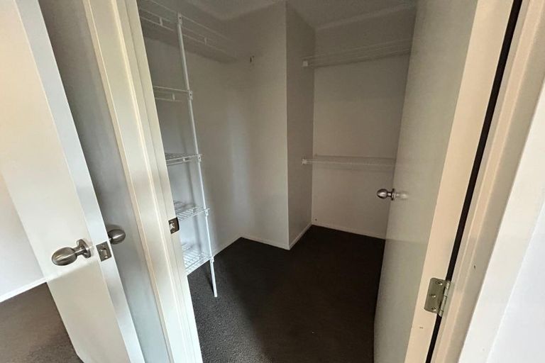 Photo of property in 72 Konini Road, Titirangi, Auckland, 0604