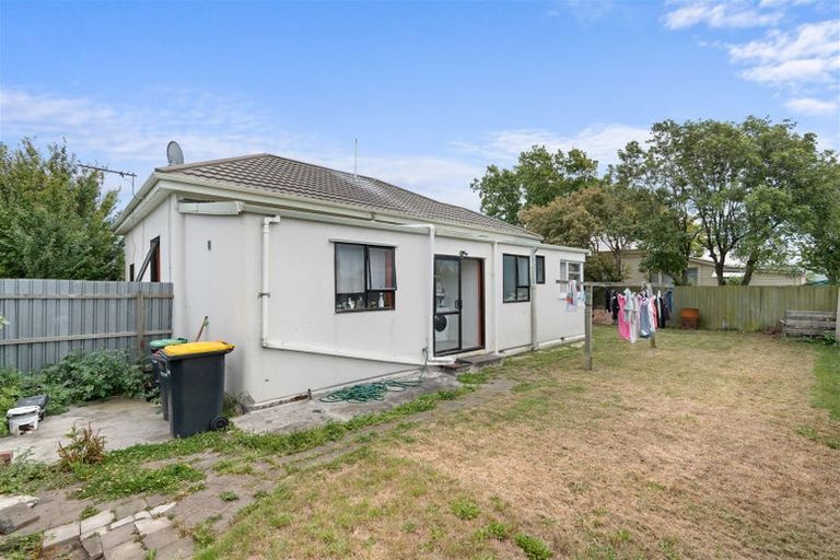 Photo of property in 86 Geraldine Street, Edgeware, Christchurch, 8013