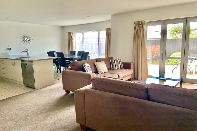 Photo of property in 541a Manchester Street, St Albans, Christchurch, 8014