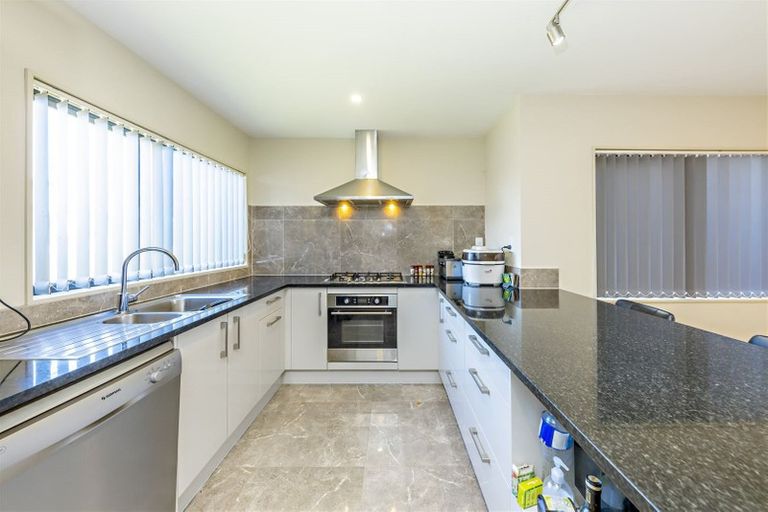 Photo of property in 30 Pate Crescent, Favona, Auckland, 2024