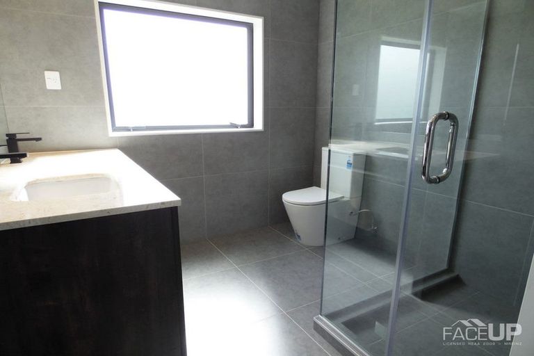 Photo of property in 14 Habitat Place, Hobsonville, Auckland, 0616