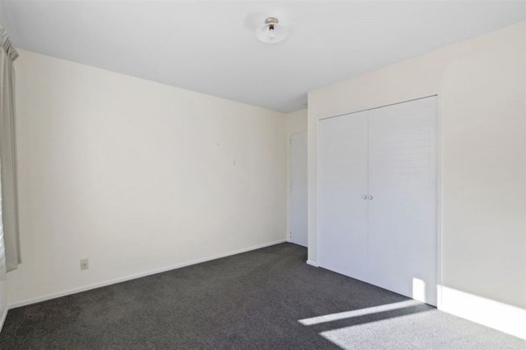 Photo of property in 2/42 Saint Martins Road, Saint Martins, Christchurch, 8022