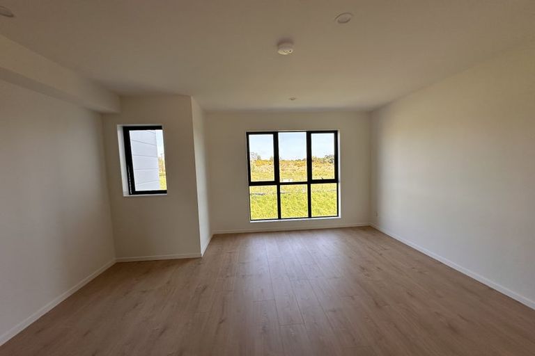 Photo of property in 9 Rakau Road, Hobsonville, Auckland, 0618