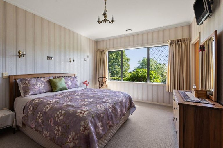 Photo of property in 30 Greenwood Road, Havelock North, 4130