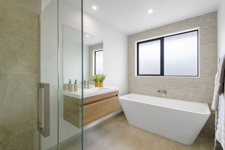 Photo of property in 32 Dynes Road, Rolleston, 7615