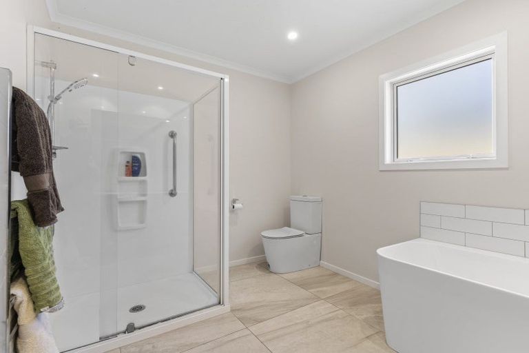 Photo of property in 119 Moana Anu Anu Avenue, Whangamata, 3620