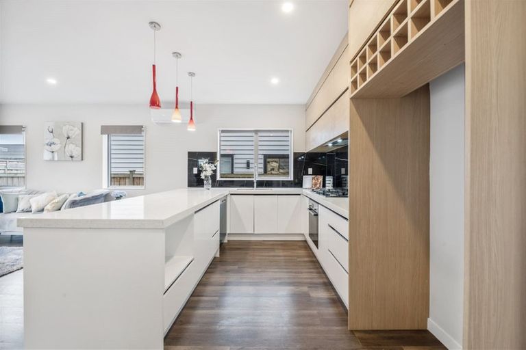 Photo of property in 27 Kawa Drive, Flat Bush, Auckland, 2019