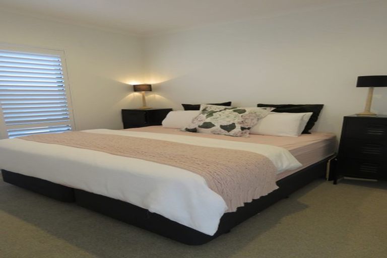 Photo of property in 34 Onekiritea Road, Hobsonville, Auckland, 0616