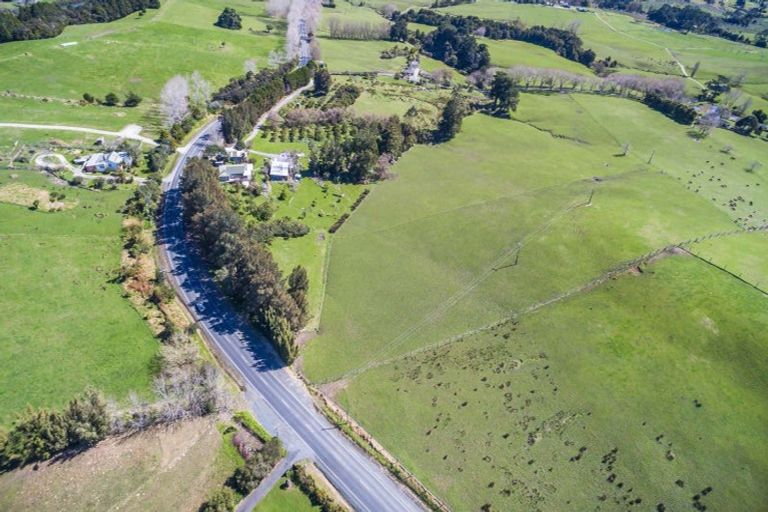 Photo of property in 325 Sandspit Road, Warkworth, 0982