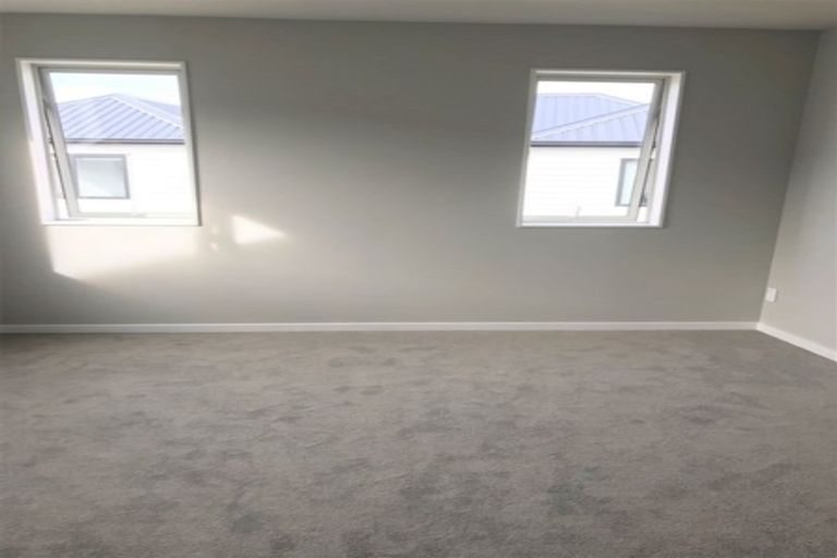 Photo of property in 12 Roa Avenue, Hobsonville, Auckland, 0616