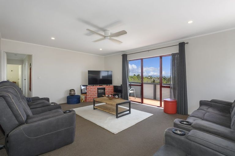 Photo of property in 63 Meander Drive, Welcome Bay, Tauranga, 3112
