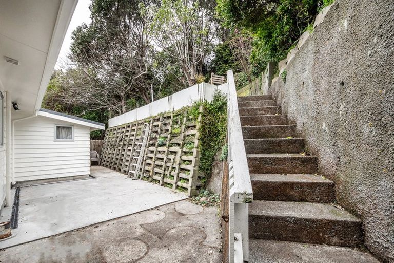 Photo of property in 7 Braemar Terrace, Johnsonville, Wellington, 6037