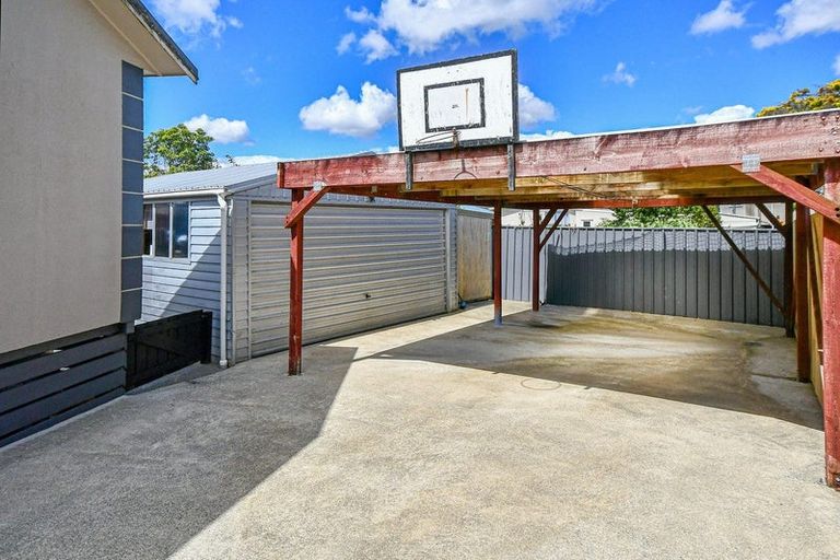 Photo of property in 44 Hooper Avenue, Pukekohe, 2120