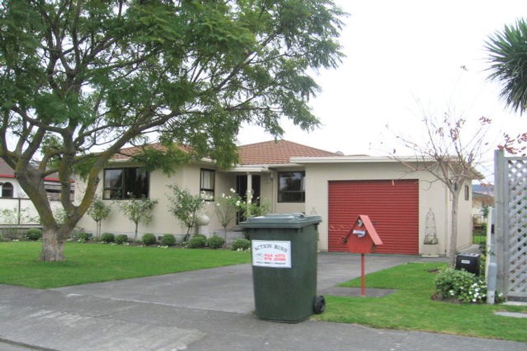 Photo of property in 5 Chester Street, Taradale, Napier, 4112