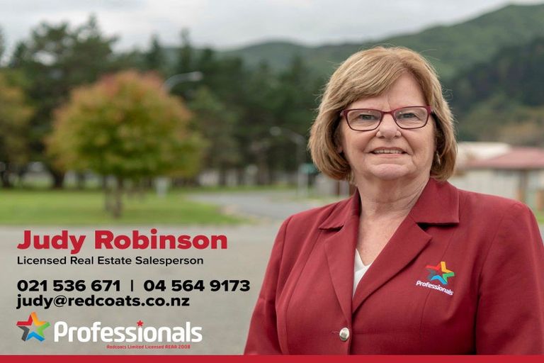 Photo of property in 20 Manurewa Grove, Wainuiomata, Lower Hutt, 5014