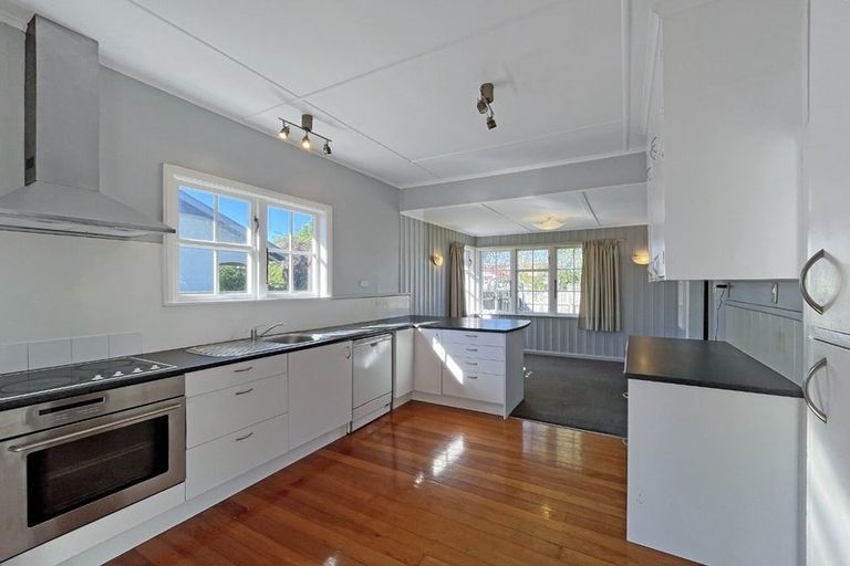 Photo of property in 167 Ferguson Street, West End, Palmerston North, 4412