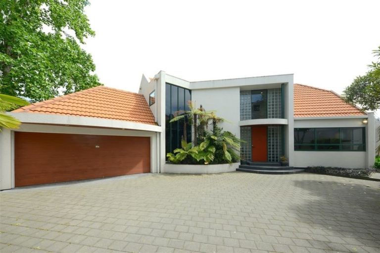 Photo of property in 19 Waiwetu Street, Fendalton, Christchurch, 8052